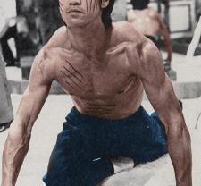  LA FUREUR DU DRAGON  de et avec Bruce Lee