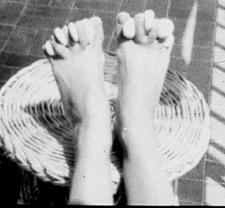 Tous derrière Suzanne, jeune dure et pure ! • Maurice Lemaître