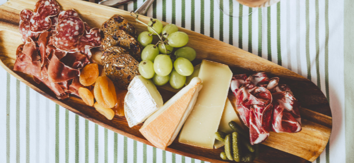 Fromages paysans, viande et charcuterie